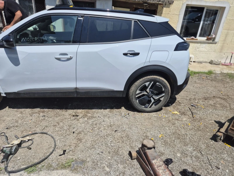 Peugeot 2008 1, 2, allure , снимка 3 - Автомобили и джипове - 50590539