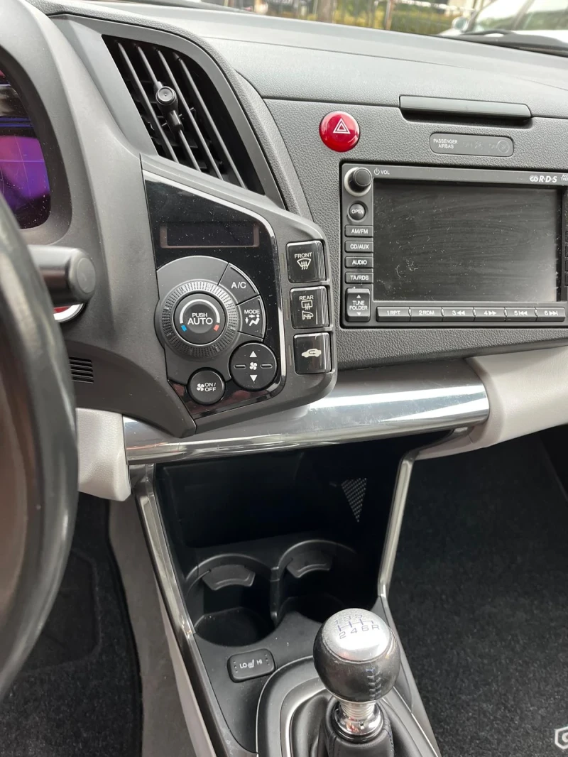 Honda Crz, снимка 11 - Автомобили и джипове - 52451039