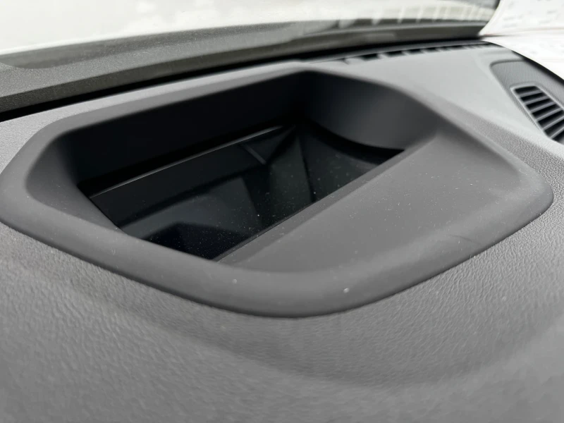 BMW 530 d xDrive Touring M-Sport Keyless Distronic AdapLED, снимка 16 - Автомобили и джипове - 51700875