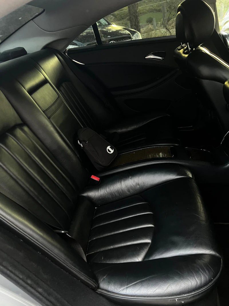 Mercedes-Benz CLS 350 350 CDI, снимка 9 - Автомобили и джипове - 52519216