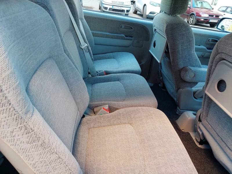 Hyundai Trajet 2.0i 6+ 1 135000km, снимка 13 - Автомобили и джипове - 52528729