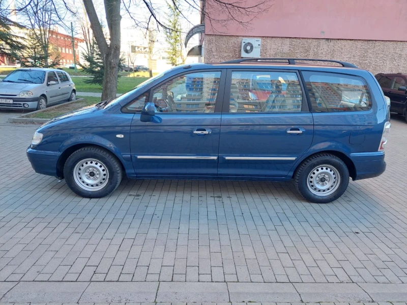 Hyundai Trajet 2.0i 6+ 1 135000km, снимка 7 - Автомобили и джипове - 52528729