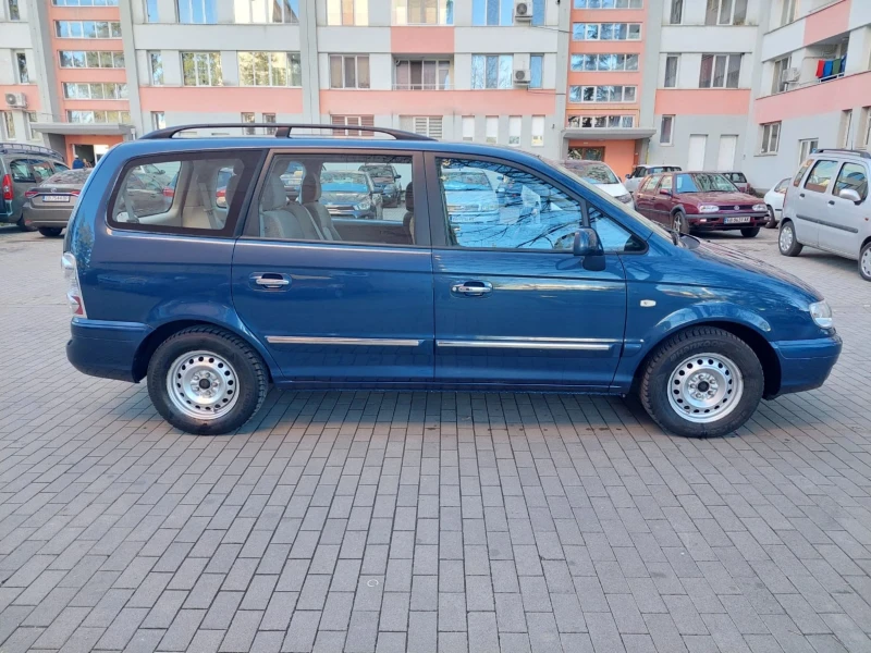 Hyundai Trajet 2.0i 6+ 1 135000km, снимка 8 - Автомобили и джипове - 52528729