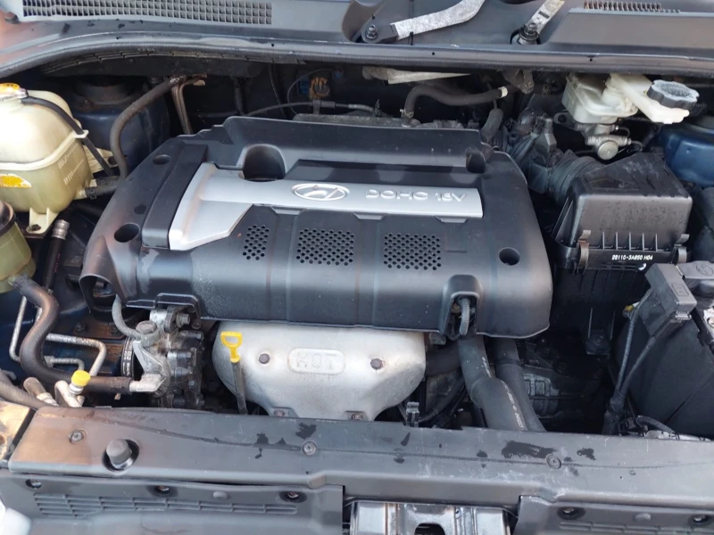 Hyundai Trajet 2.0i 6+ 1 135000km, снимка 17 - Автомобили и джипове - 52528729