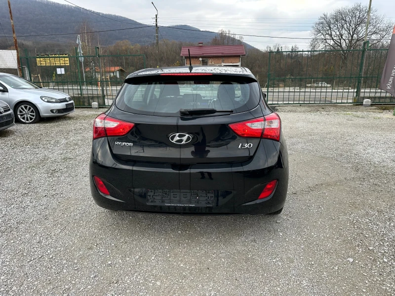 Hyundai I30 1.4 I, снимка 6 - Автомобили и джипове - 52848321
