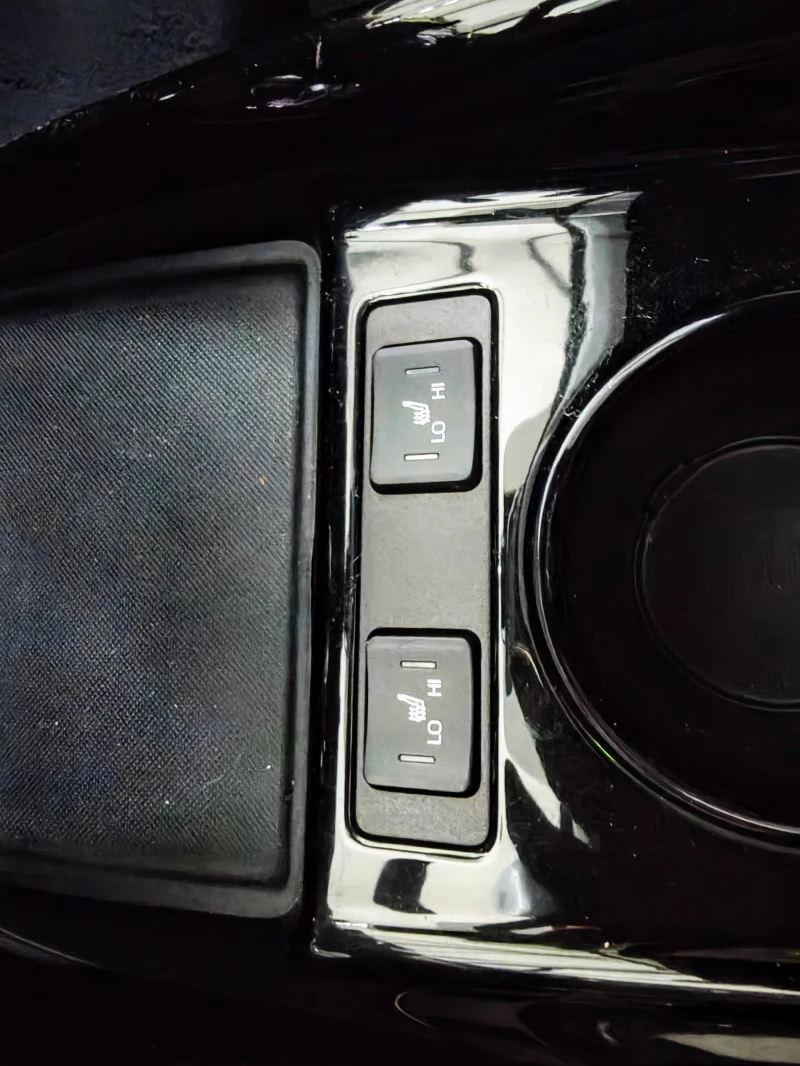 Toyota Prius Prime, снимка 12 - Автомобили и джипове - 53050283