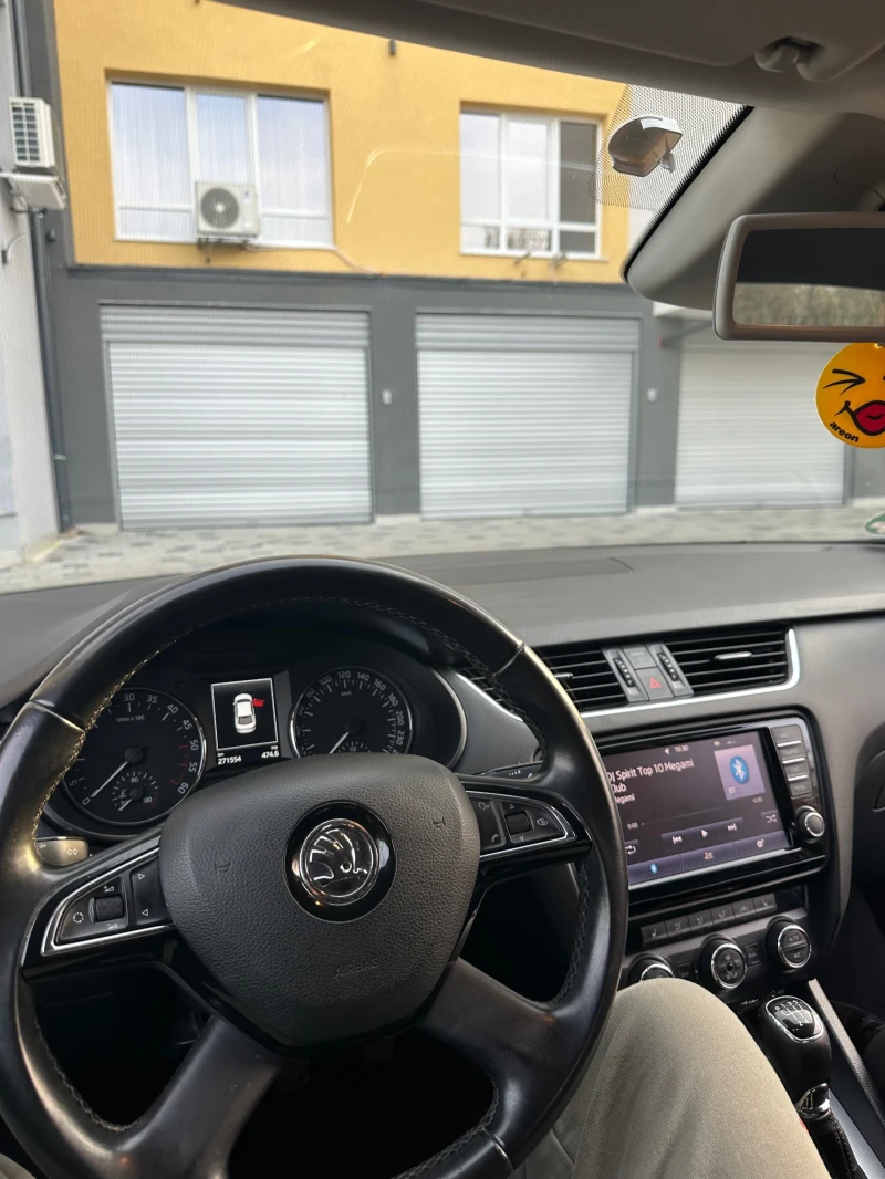 Skoda Octavia, снимка 7 - Автомобили и джипове - 53067540