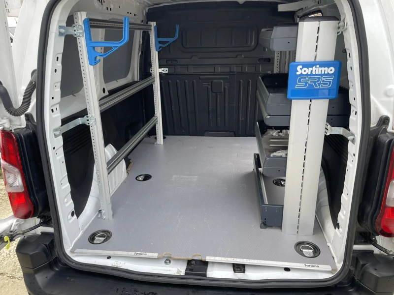 Peugeot Partner BlueHDi 110hp S&S Asphalt, снимка 15 - Автомобили и джипове - 53253569