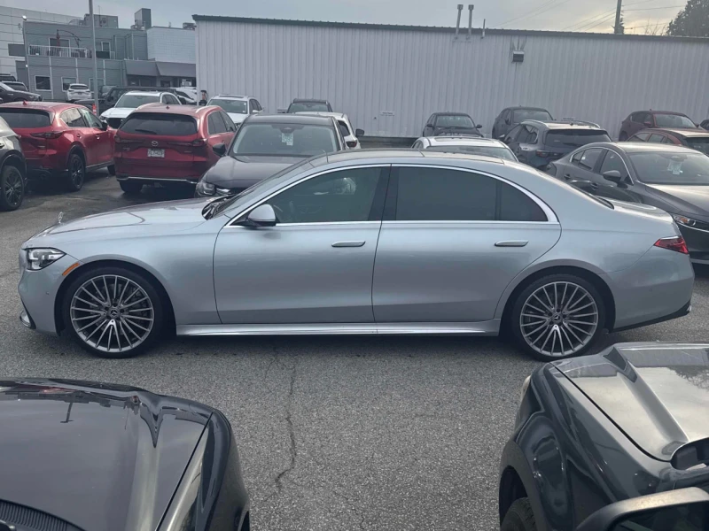 Mercedes-Benz S 580 * АВТО КРЕДИТ* ЦЕНА ДО БГ * СЕРВИЗНА ИСТОРИЯ * , снимка 2 - Автомобили и джипове - 53496729