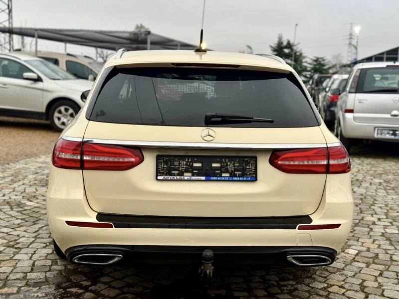 Mercedes-Benz E 220  AVTOMATIC, снимка 4 - Автомобили и джипове - 53504529