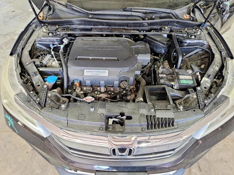 Honda Accord TOURING V6, снимка 11 - Автомобили и джипове - 54931300
