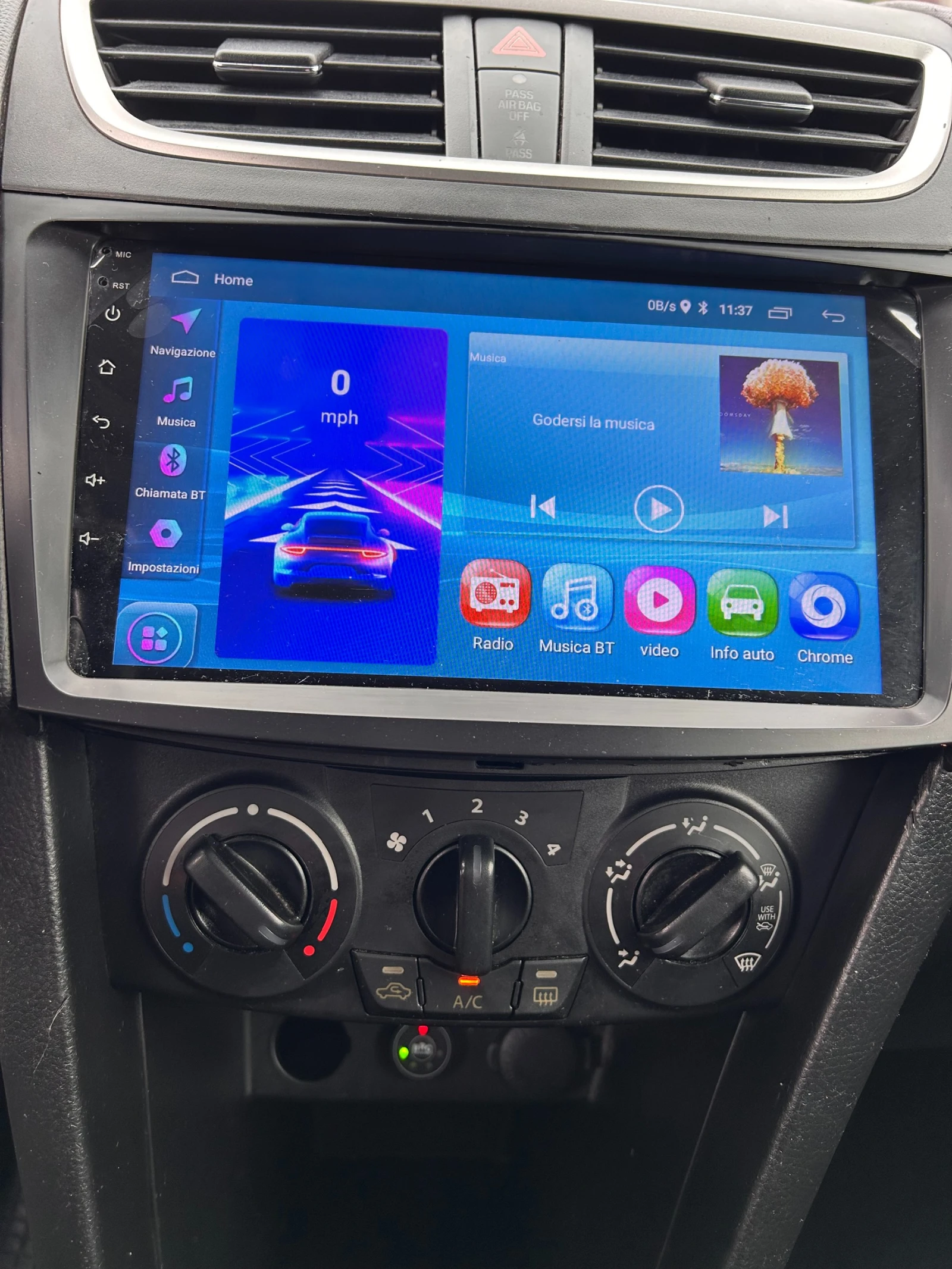 Suzuki Swift 1.2GAZ NAVI 4X4 | Mobile.bg � ����������� 12