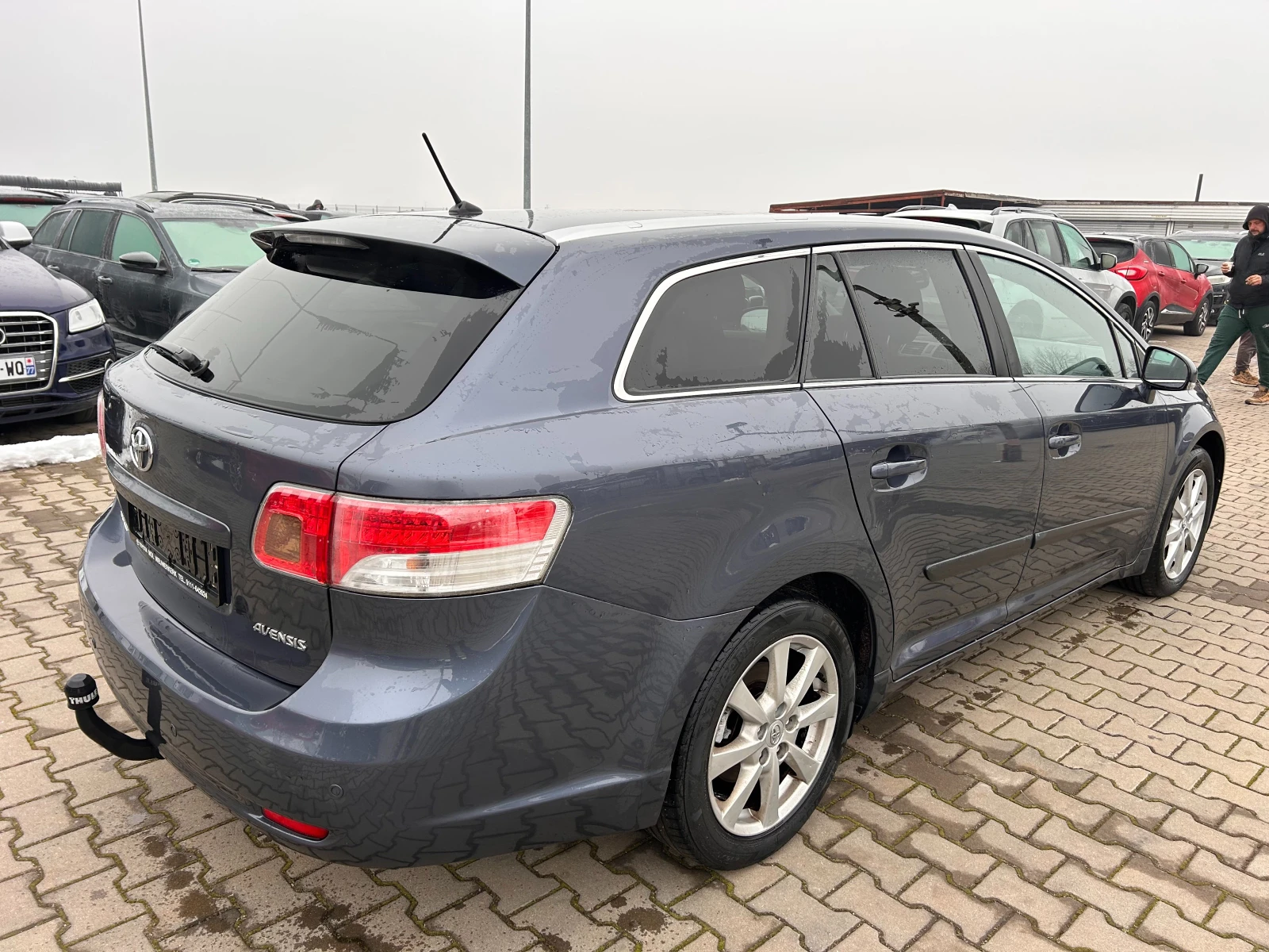 Toyota Avensis 2.2D NAVI/KAMERA EURO 5 - изображение 6