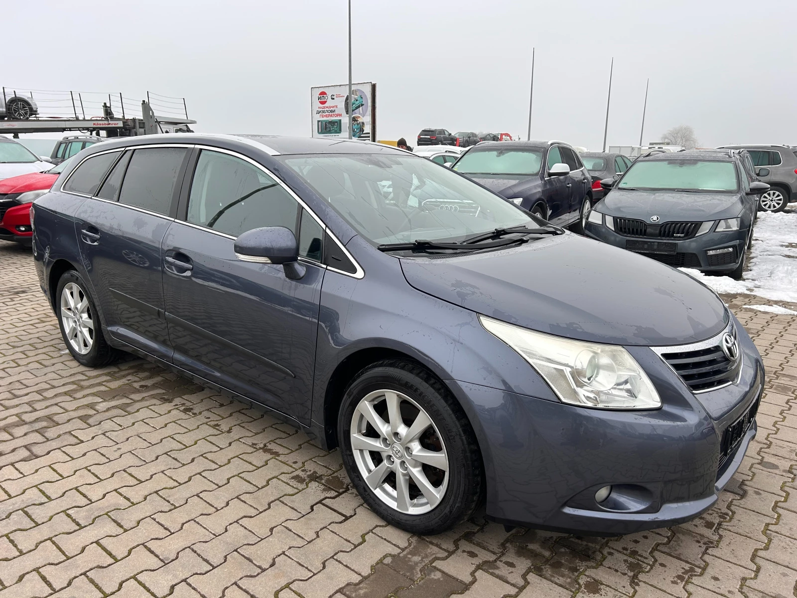 Toyota Avensis 2.2D NAVI/KAMERA EURO 5 - изображение 4