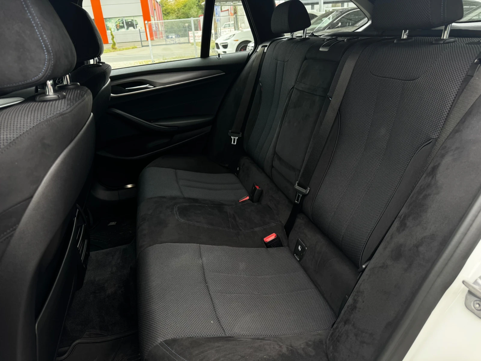 BMW 530 d xDrive Touring M-Sport Keyless Distronic AdapLED | Mobile.bg   14