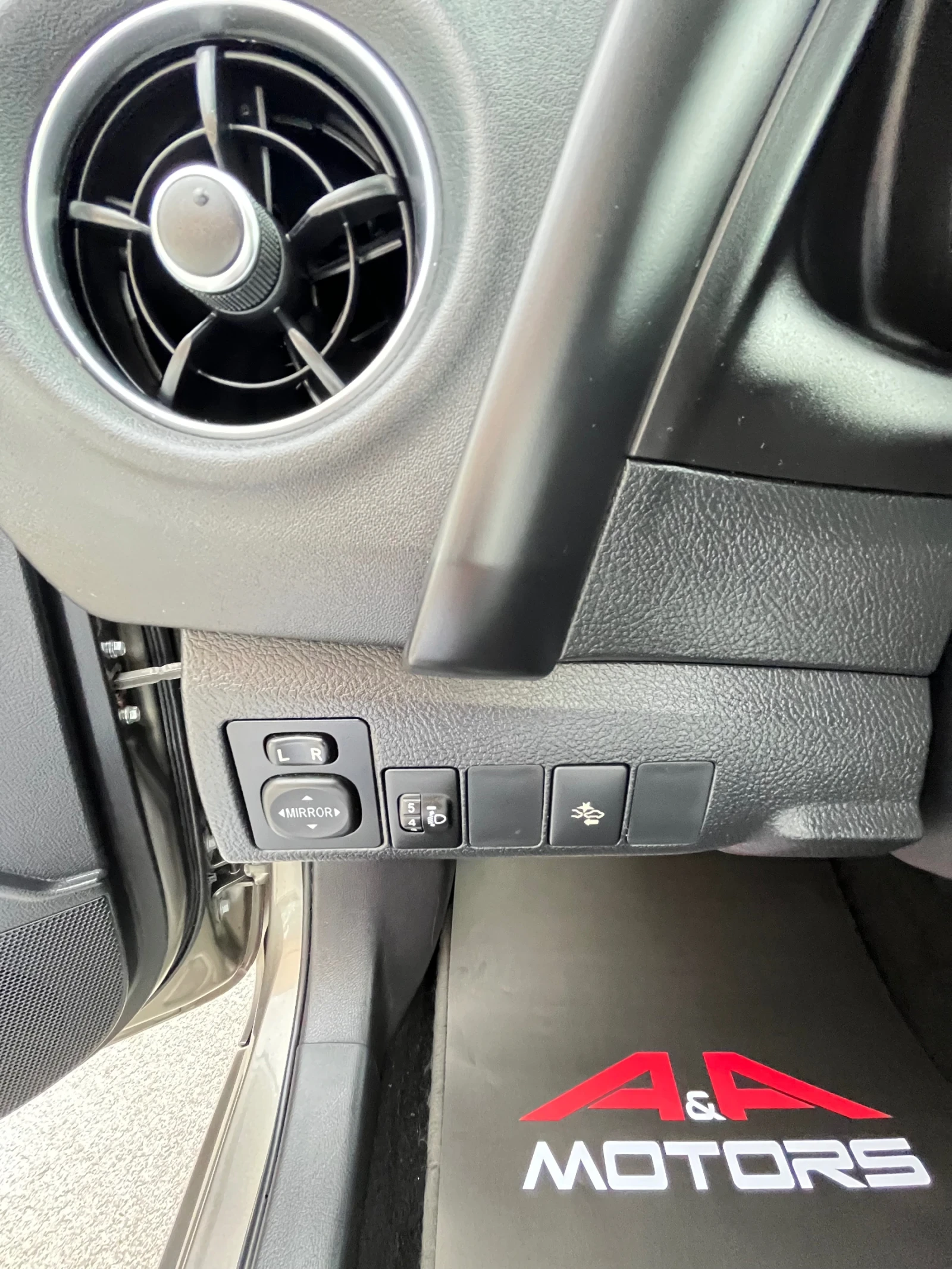 Toyota Auris 1.2Ti/116к.с.;АВТОМАТИК;Facelift; - изображение 10