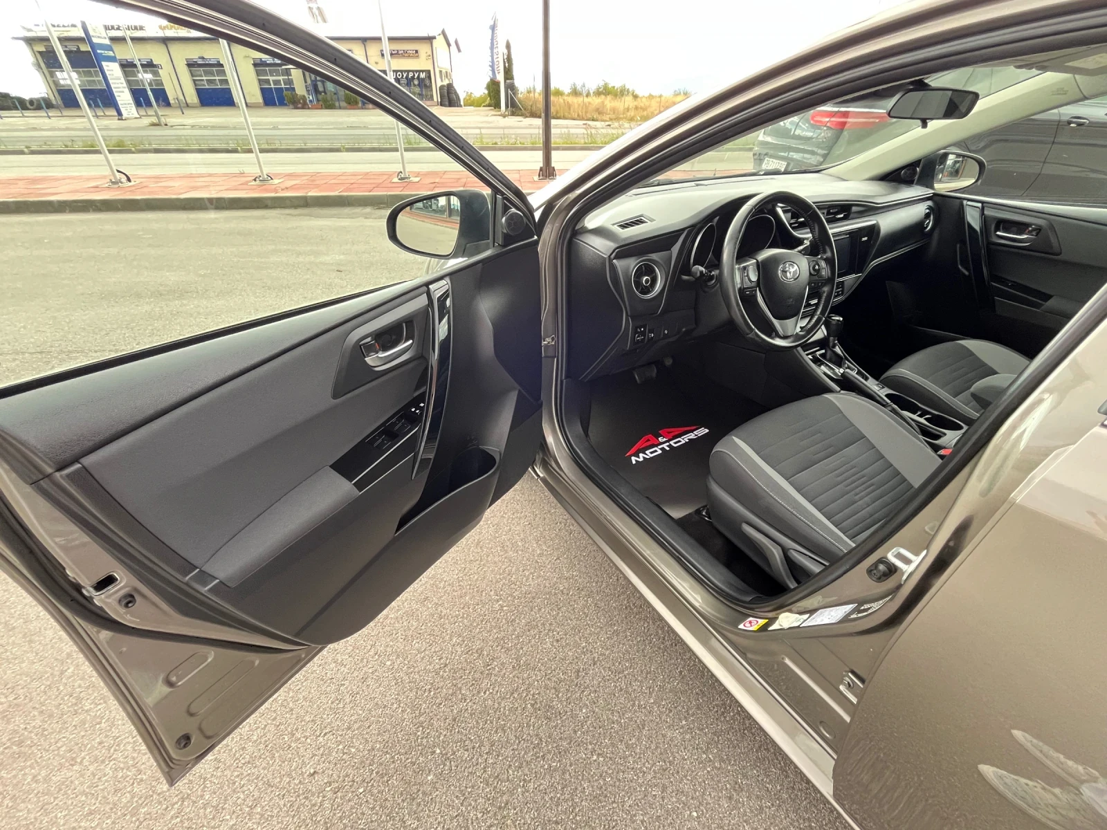Toyota Auris 1.2Ti/116к.с.;АВТОМАТИК;Facelift; - изображение 5