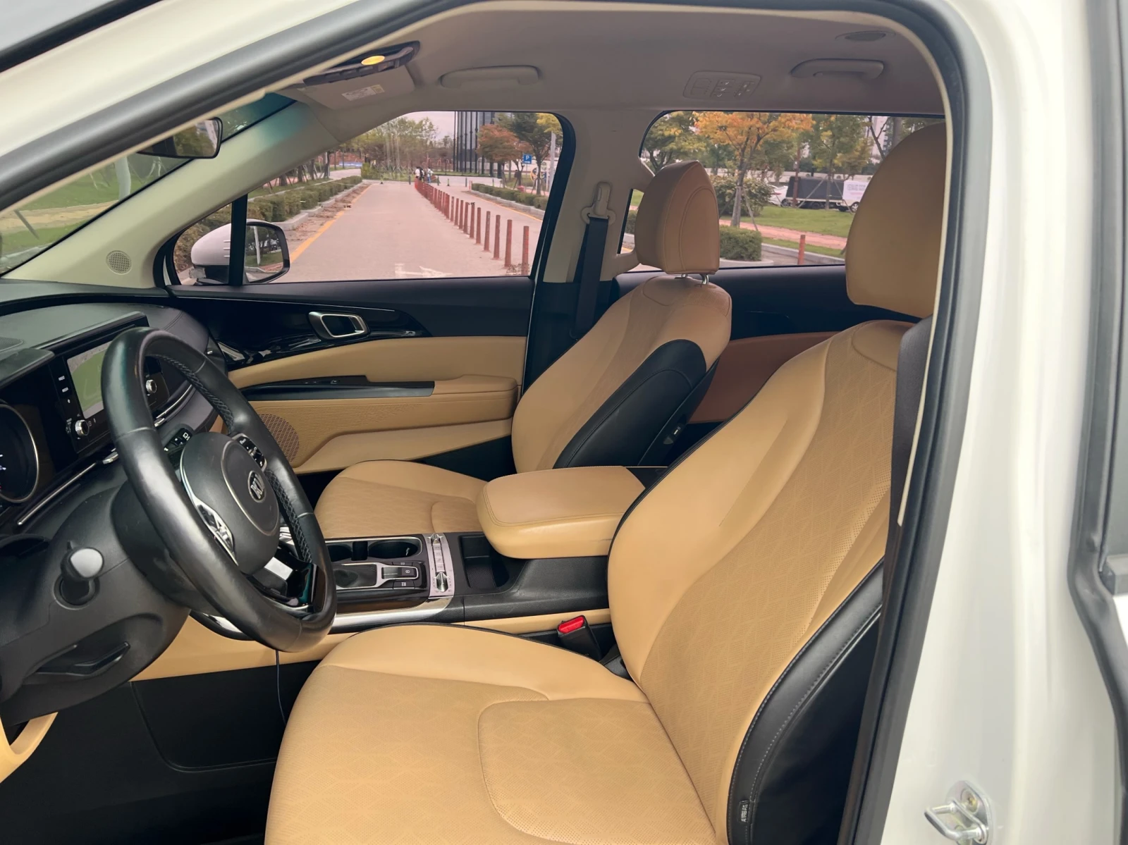 Kia Carnival 4th Generation 9-Seater Prestiege  | Mobile.bg   5