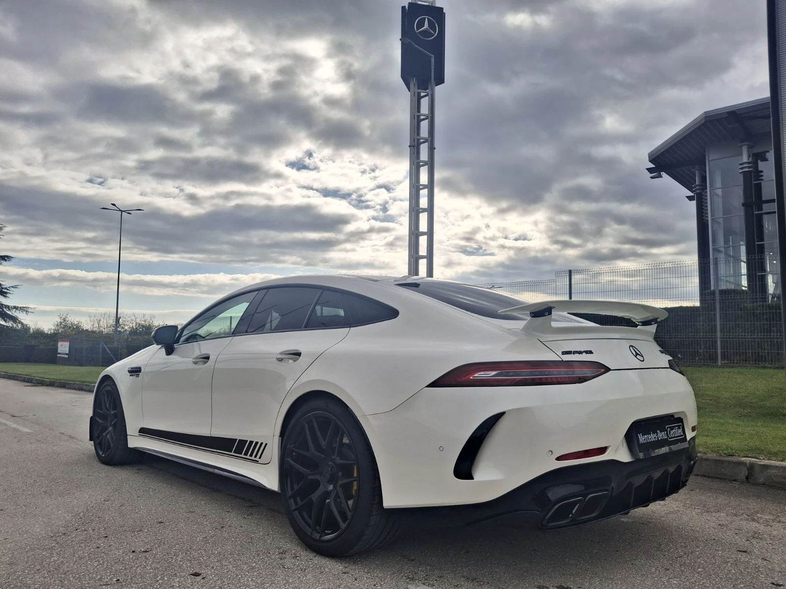 Mercedes-Benz AMG GT 63 S 4MATIC+ Edition 1 - изображение 6