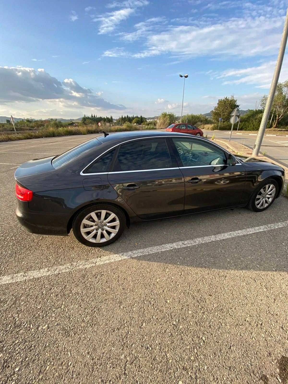 Audi A4 | Mobile.bg   5