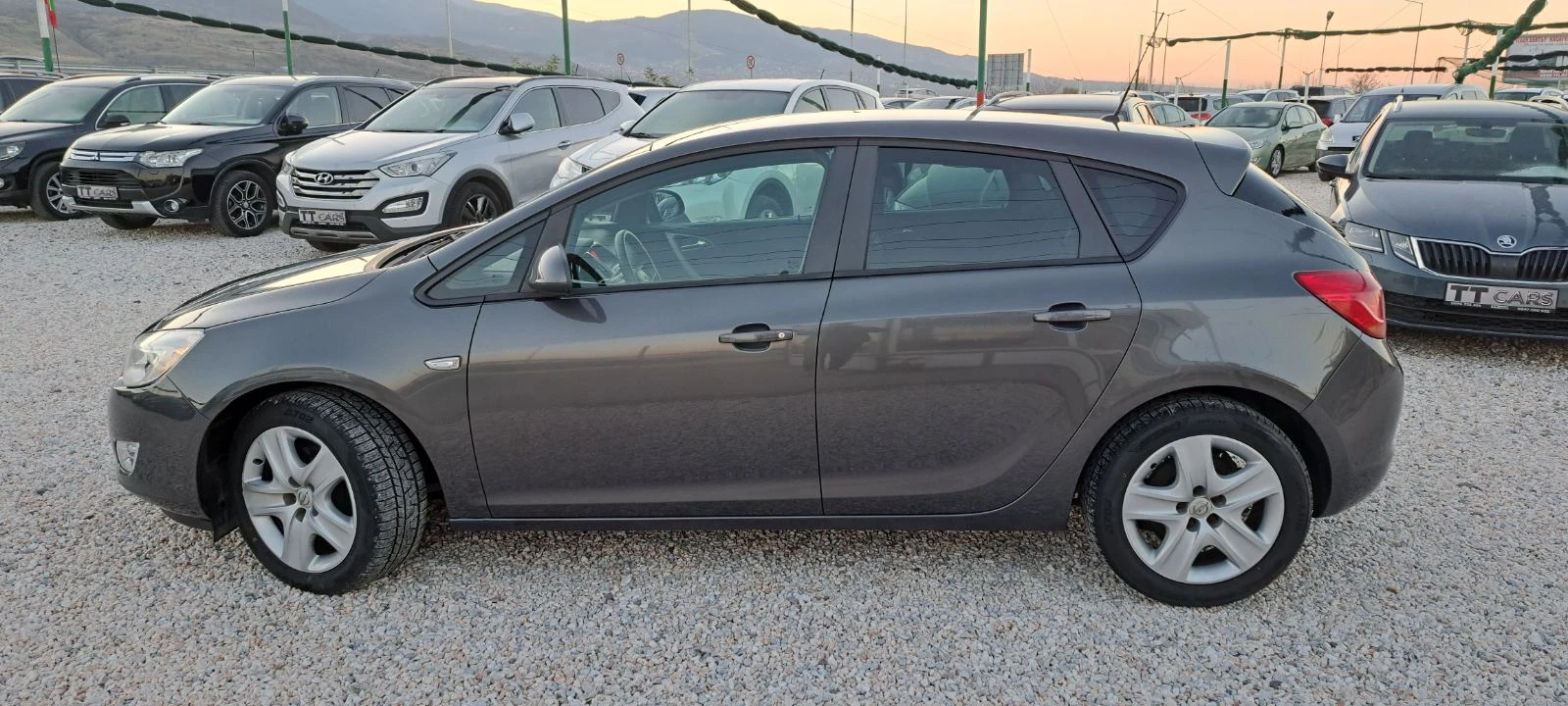 Opel Astra 2.0 160KC Автомат - изображение 4