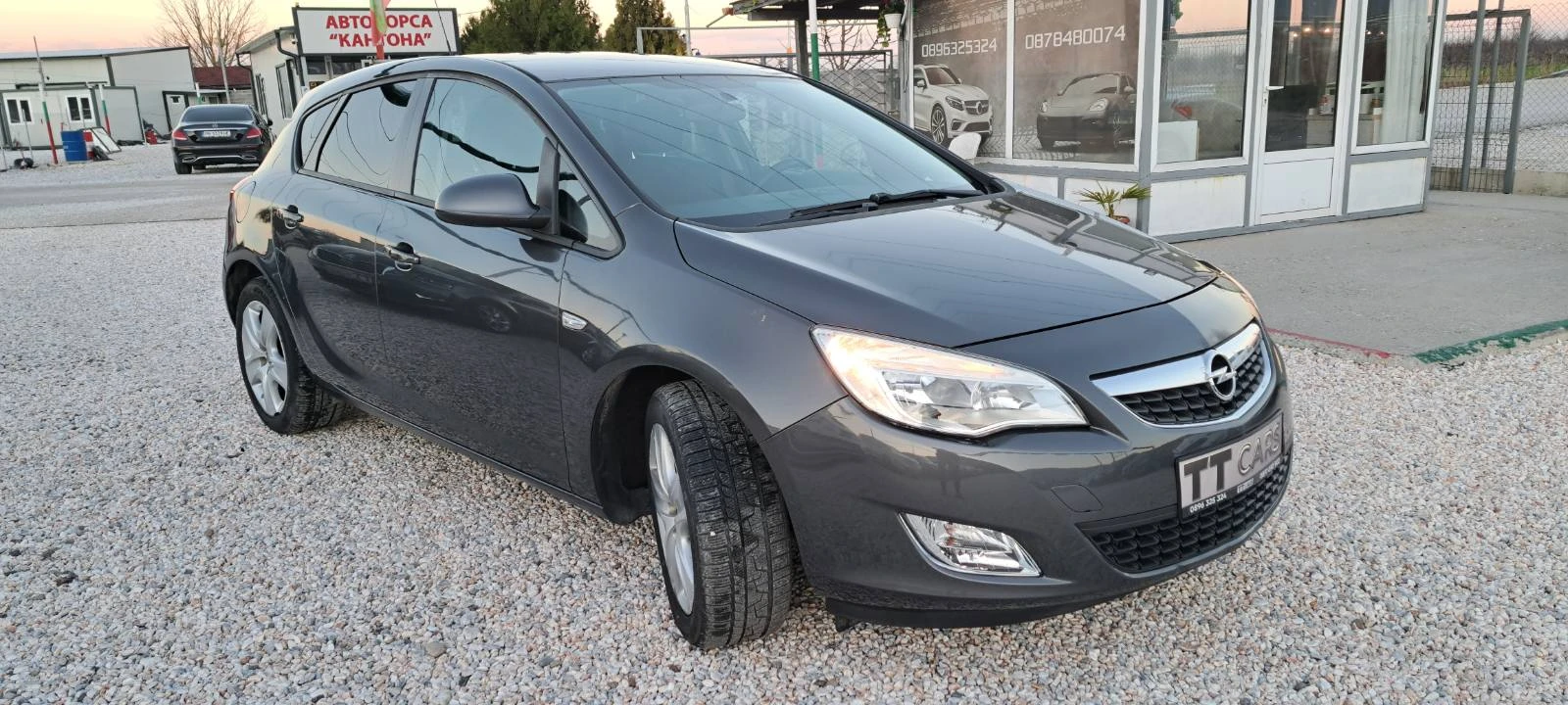 Opel Astra 2.0 160KC Автомат - изображение 3