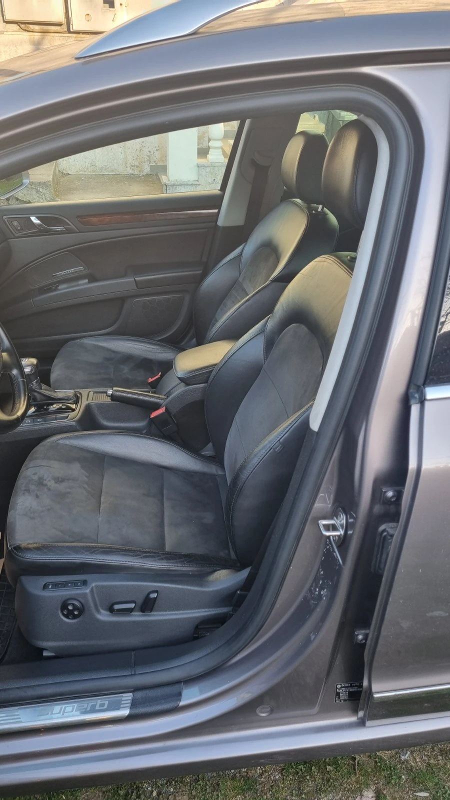 Skoda Superb 2.0 TDI - изображение 10