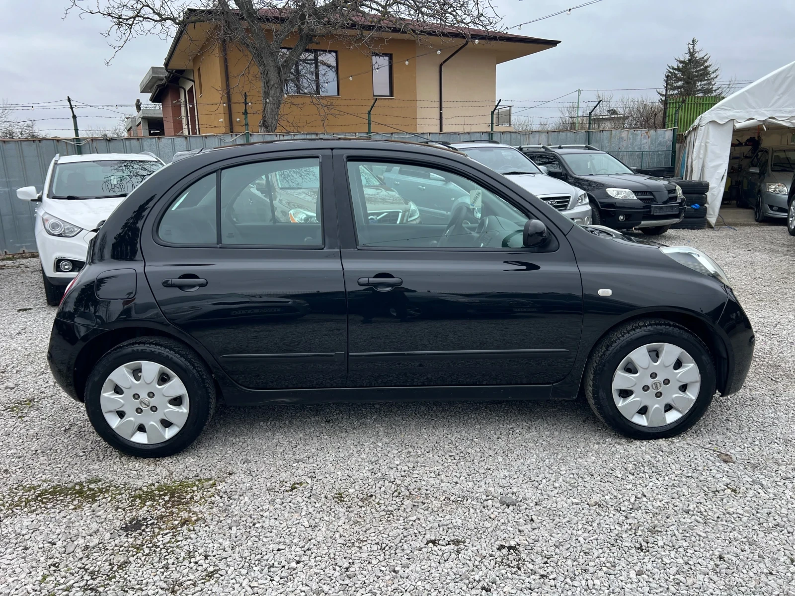 Nissan Micra 1.4* АВТОМАТИК* ШВЕЙЦАРИЯ* , снимка 4 - Автомобили и джипове - 54031013