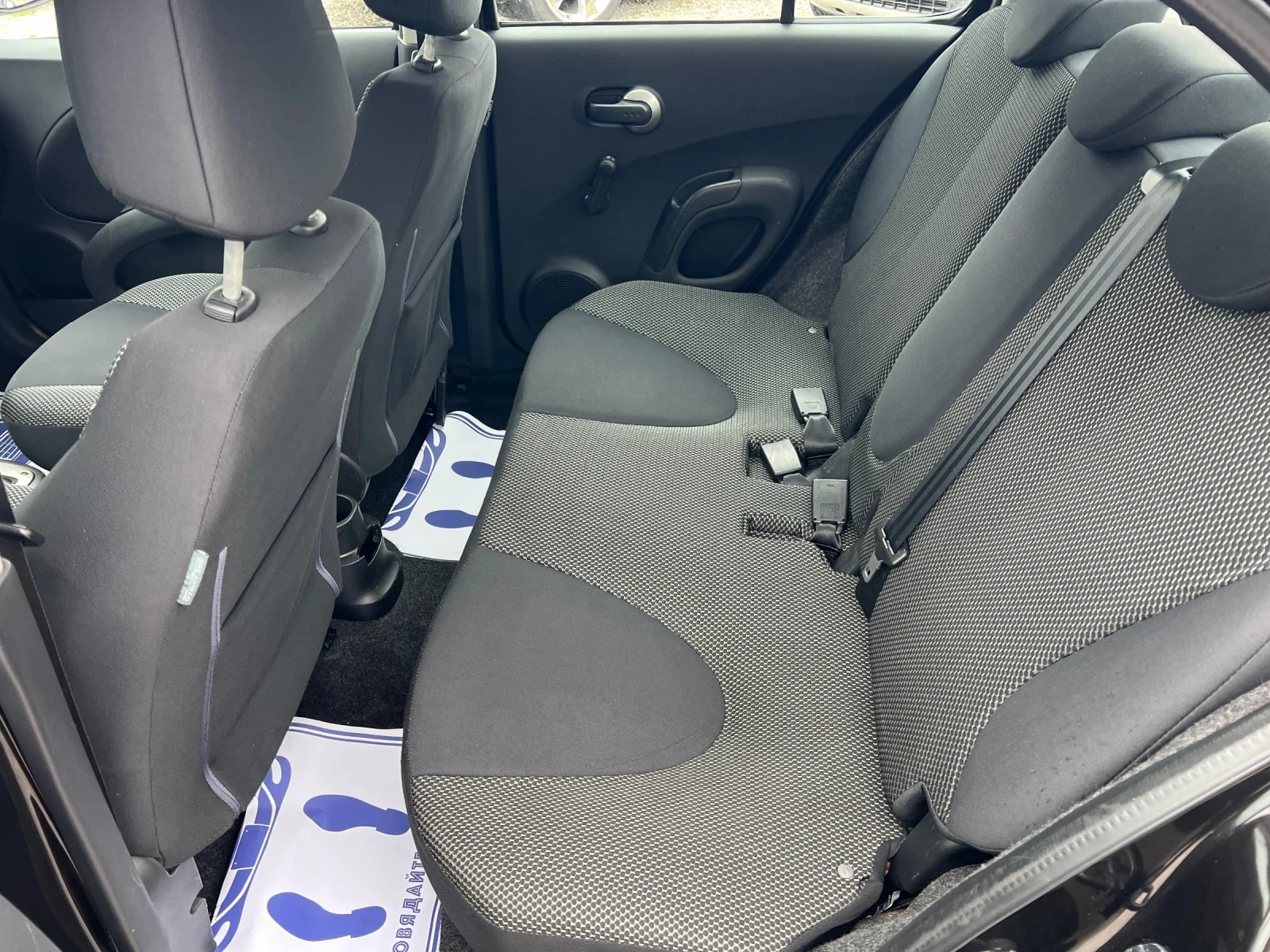 Nissan Micra 1.4* АВТОМАТИК* ШВЕЙЦАРИЯ* , снимка 9 - Автомобили и джипове - 54031013