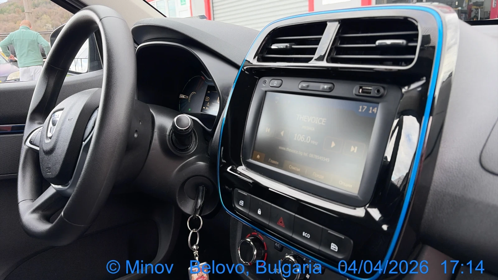 Dacia Spring, снимка 9 - Автомобили и джипове - 54153845