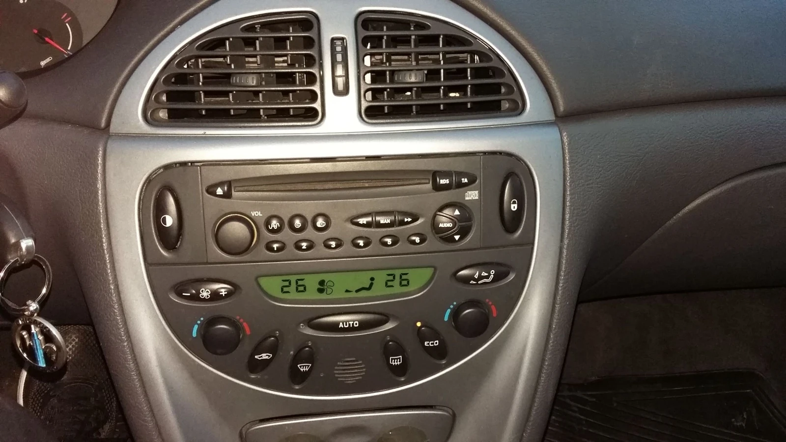 Citroen C5 2.0 бензин + газ, снимка 12 - Автомобили и джипове - 54203909