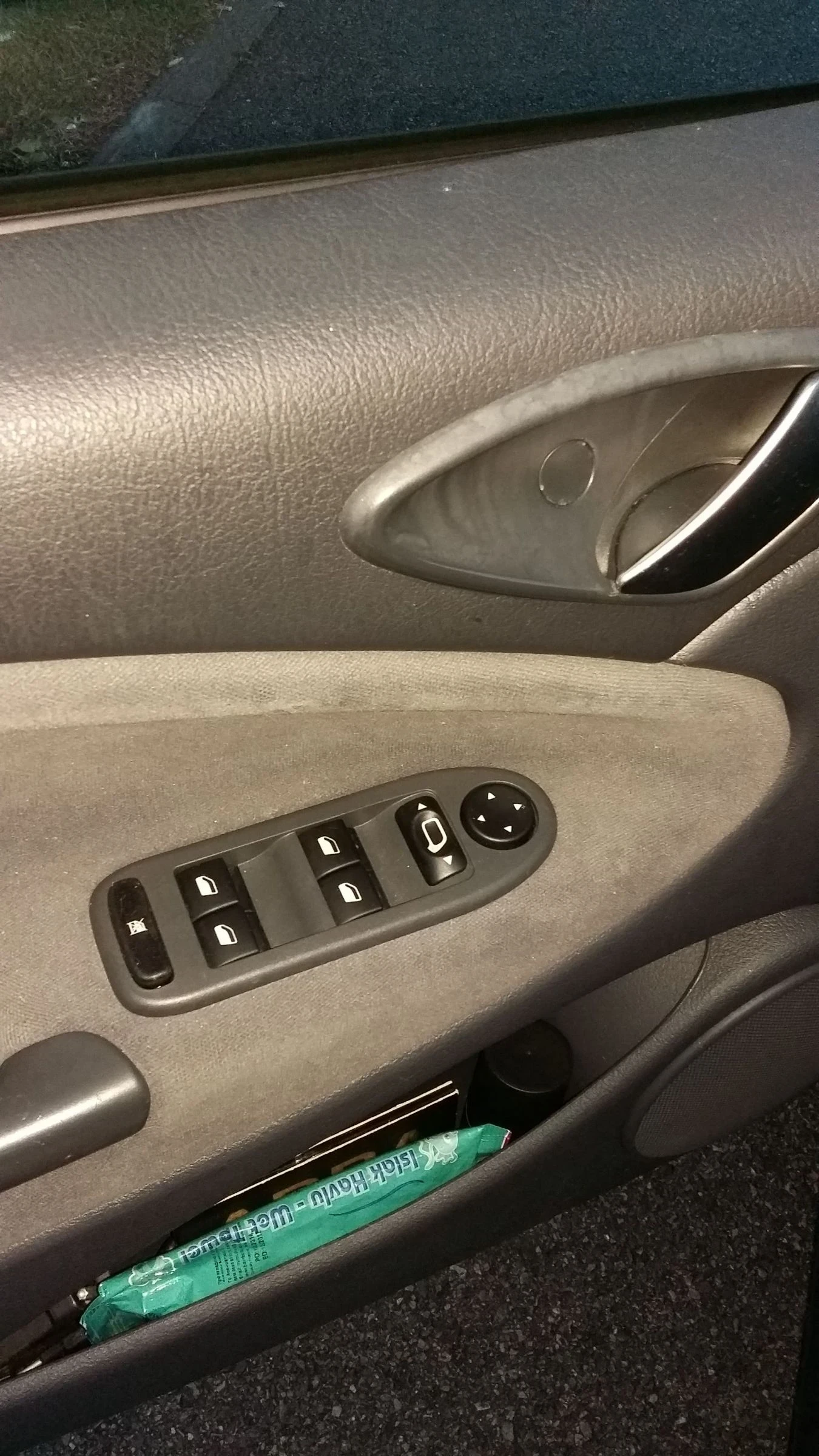 Citroen C5 2.0 бензин + газ, снимка 11 - Автомобили и джипове - 54203909