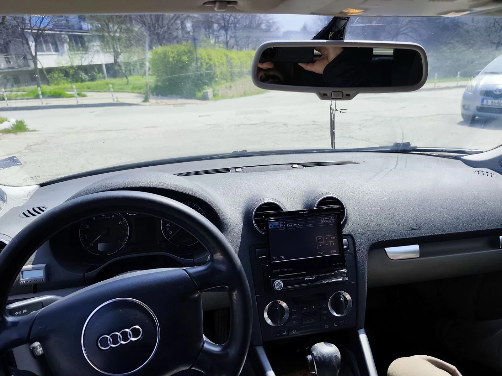 Audi A3 2.0 FSI AUTOMAT, снимка 9 - Автомобили и джипове - 54242965