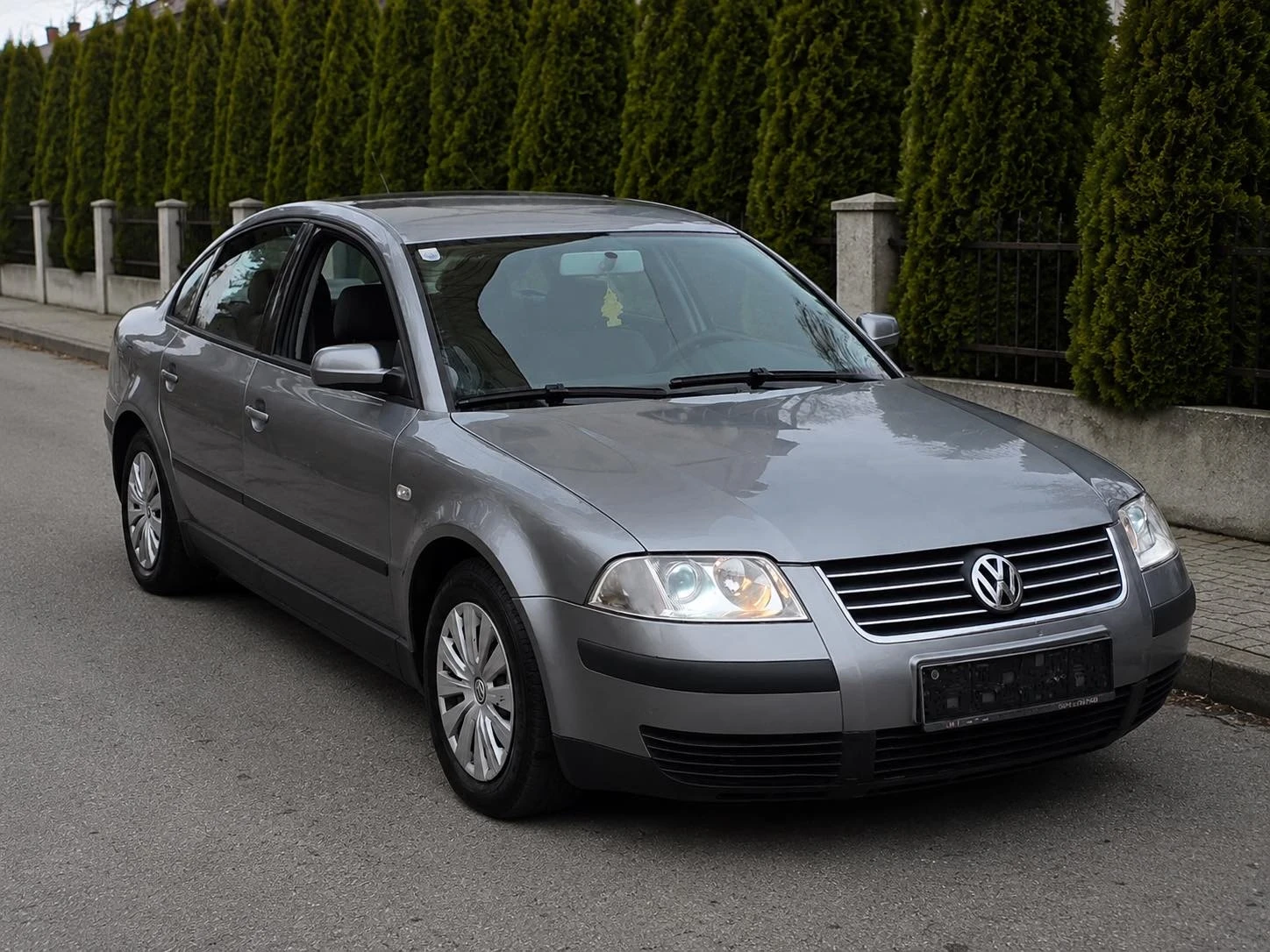 VW Passat 1.6i 