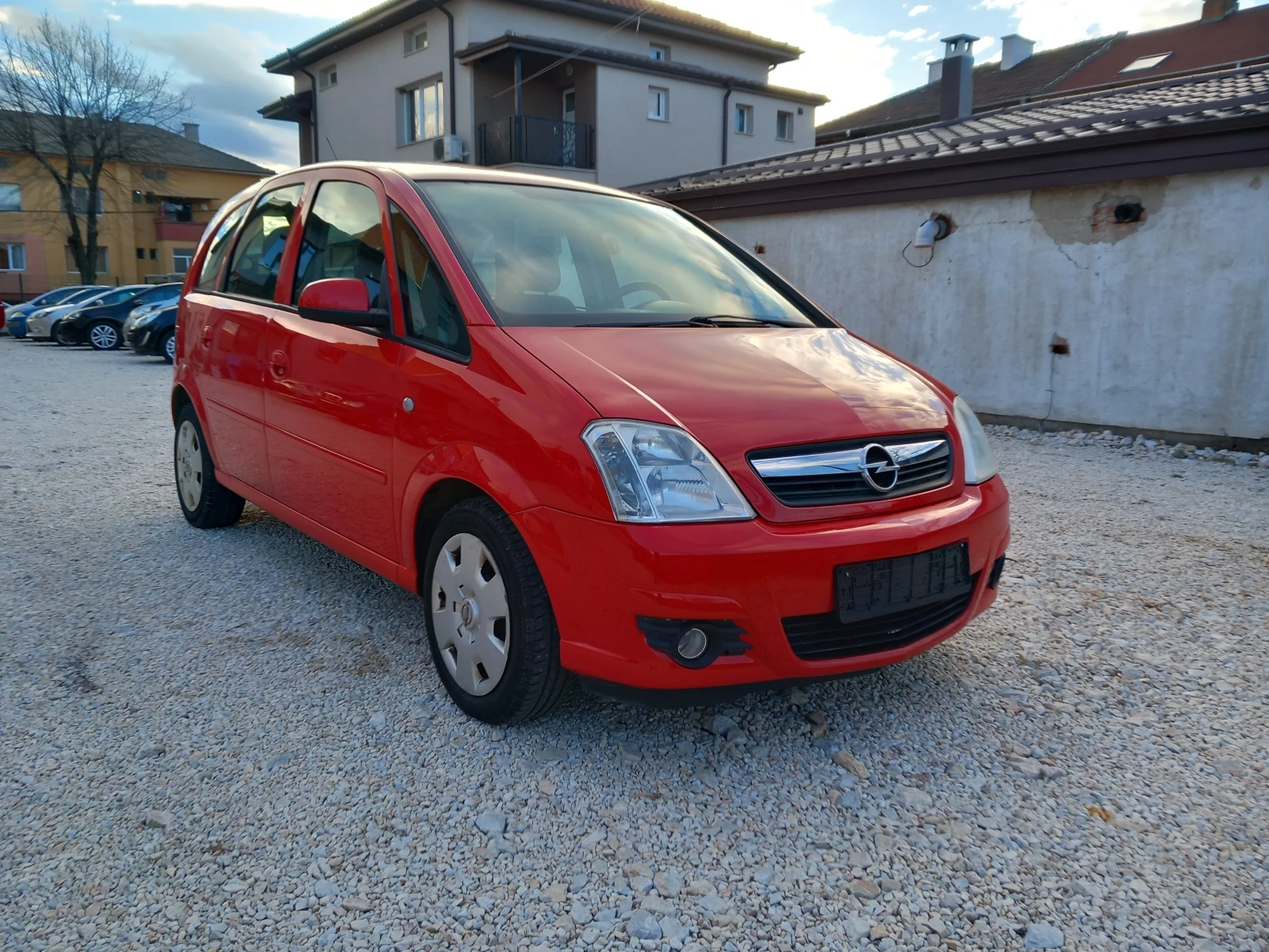 Opel Meriva 1.6i Автоматик AC, снимка 7 - Автомобили и джипове - 54371388