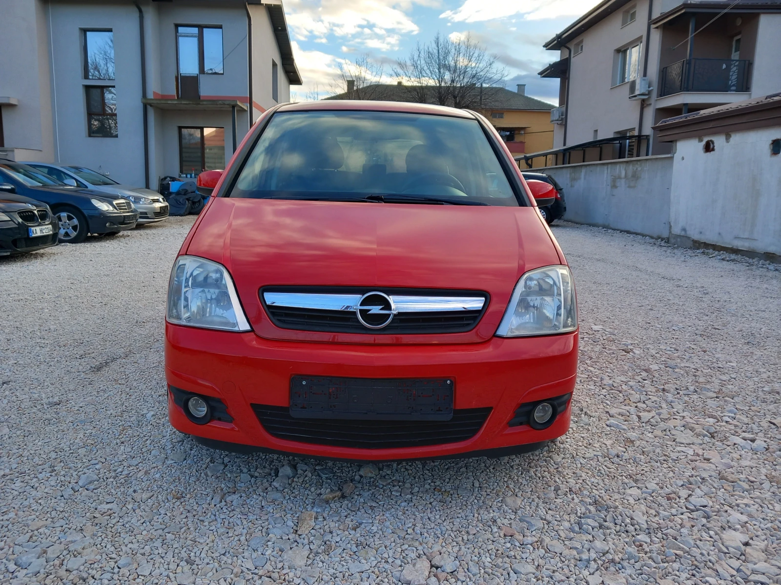 Opel Meriva 1.6i Автоматик AC, снимка 8 - Автомобили и джипове - 54371388