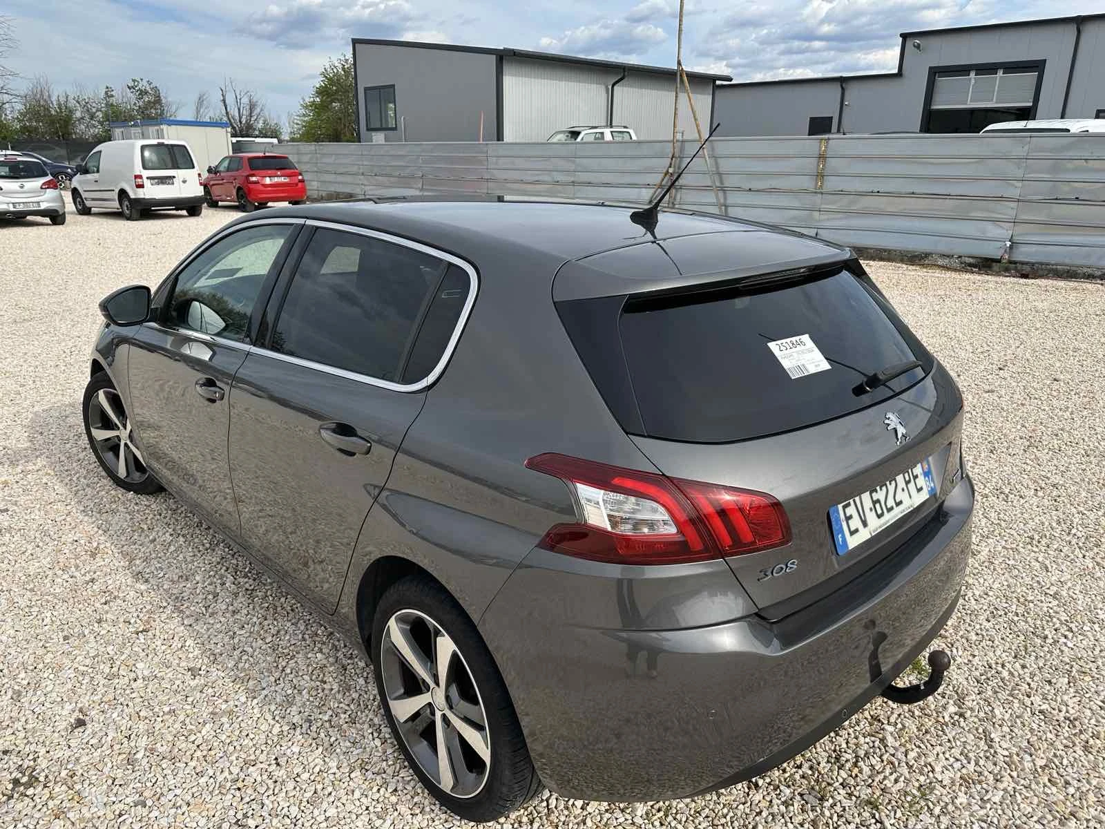 Peugeot 308 1.2 ALLURE, снимка 6 - Автомобили и джипове - 54416003