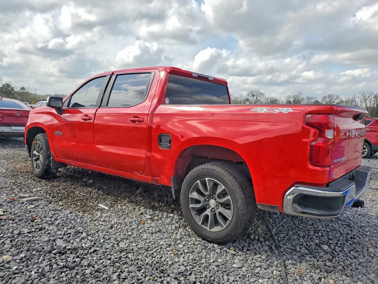 Chevrolet Silverado 2.7l K1500 Lt, снимка 2 - Автомобили и джипове - 54488587