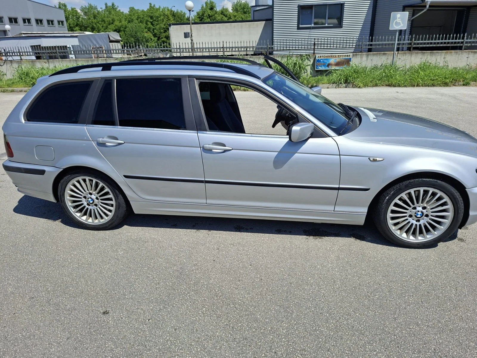 BMW 330, снимка 7 - Автомобили и джипове - 54968775