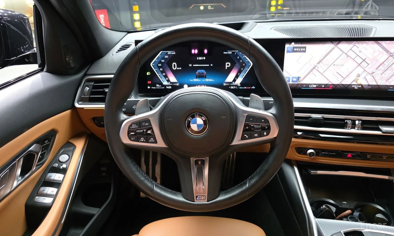 BMW 320 i M SPORT FACE* HARMAN KARDON* DISTRONIC* HEAD-UP*, снимка 9 - Автомобили и джипове - 54968776