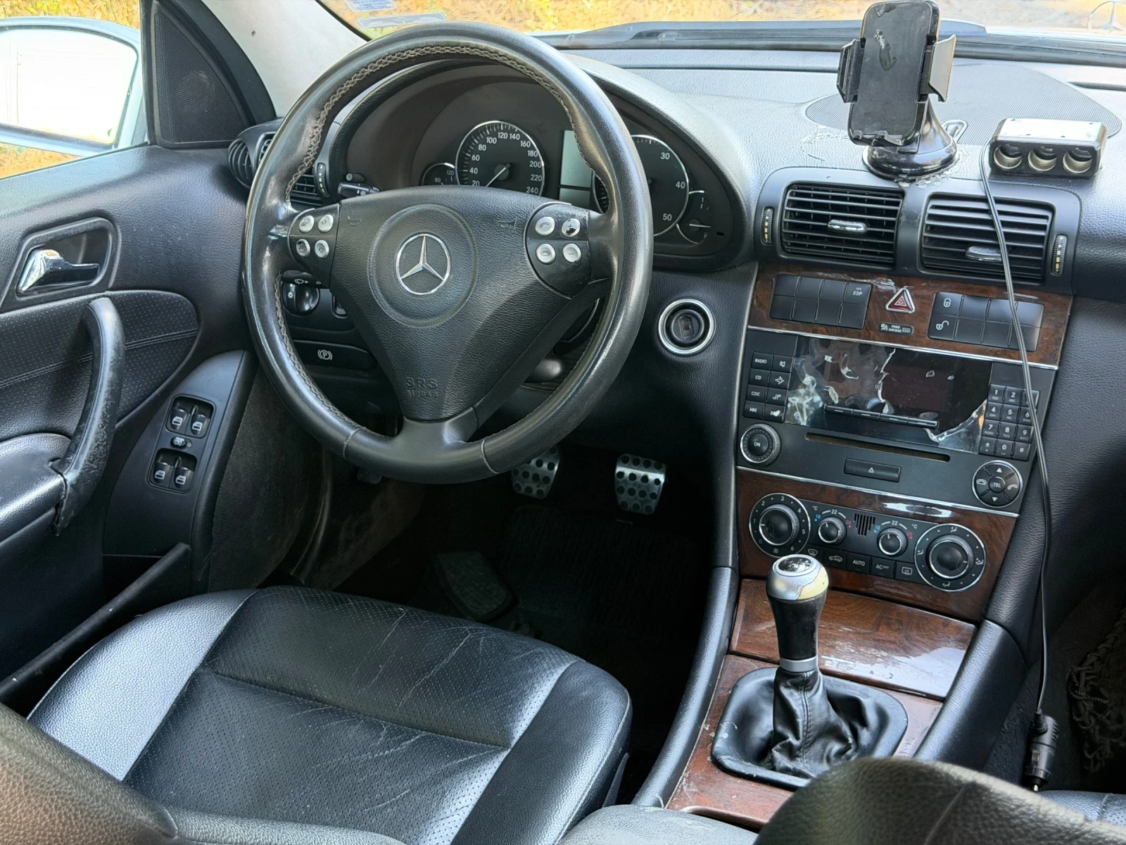 Mercedes-Benz C 220 CDI Face lift, снимка 11 - Автомобили и джипове - 55438996