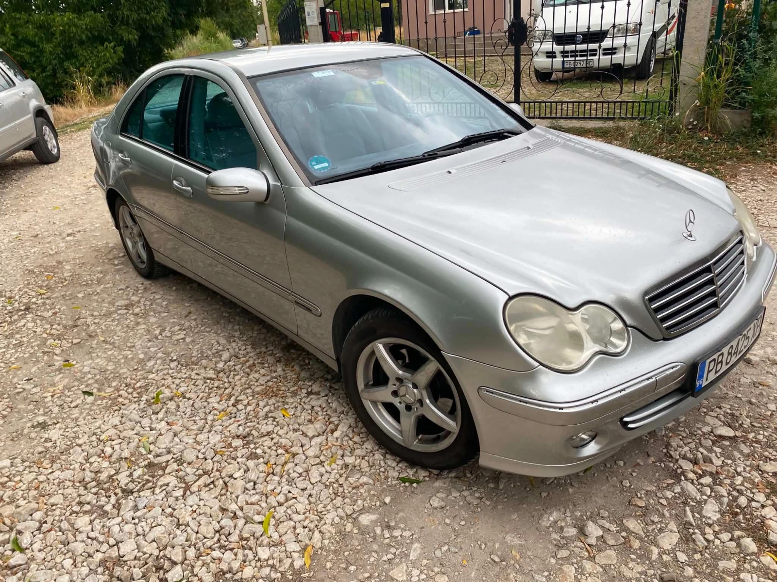 Mercedes-Benz C 200, снимка 7 - Автомобили и джипове - 55598833