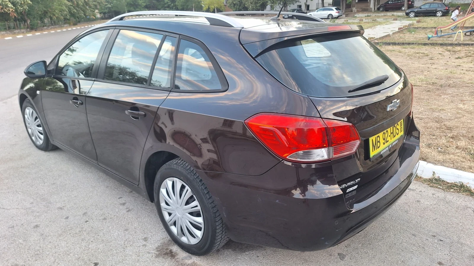 Chevrolet Cruze 1.7 131 6с.к., снимка 4 - Автомобили и джипове - 55713207