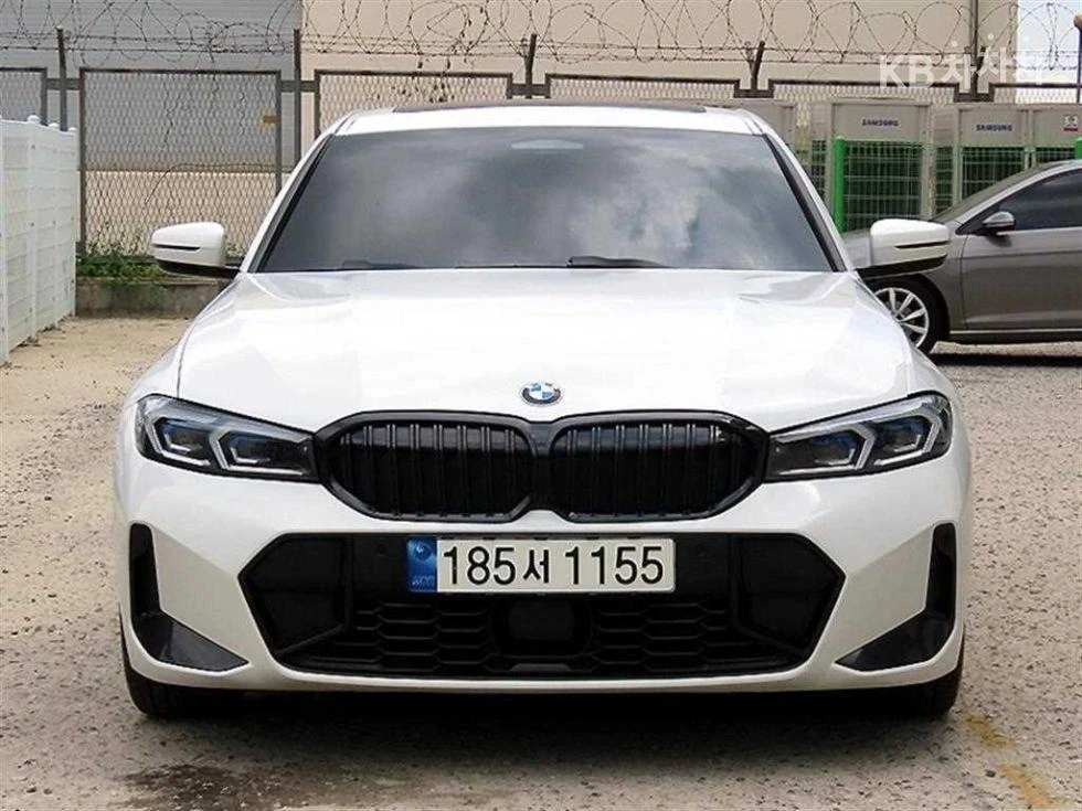 BMW 320 M SPORT+ * КРАЙНА ЦЕНА* FULL, снимка 3 - Автомобили и джипове - 55815587