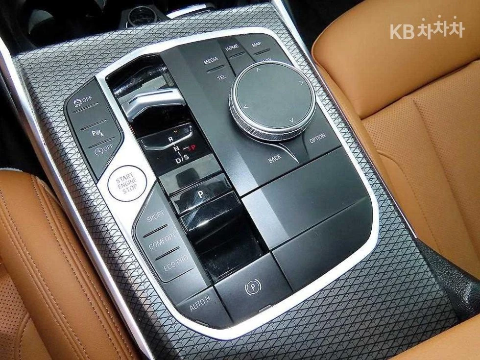 BMW 320 M SPORT+ * КРАЙНА ЦЕНА* FULL, снимка 12 - Автомобили и джипове - 55815587