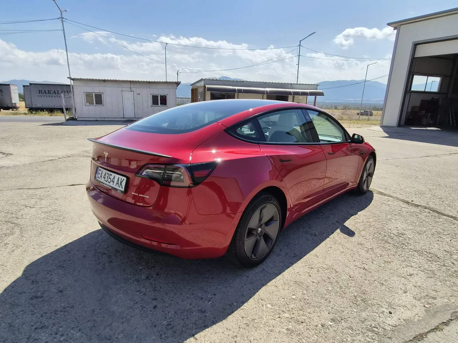 Tesla Model 3, снимка 14 - Автомобили и джипове - 56104697