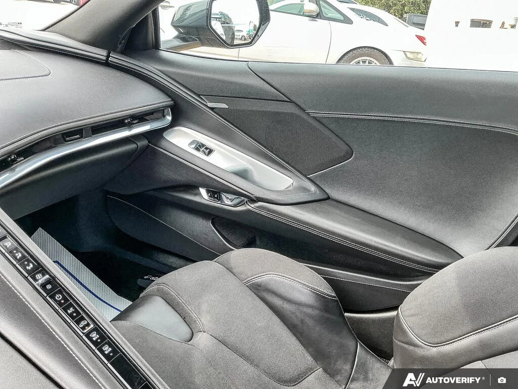 Chevrolet Corvette Stingray 1LT Coupe RWD, снимка 15 - Автомобили и джипове - 55971643