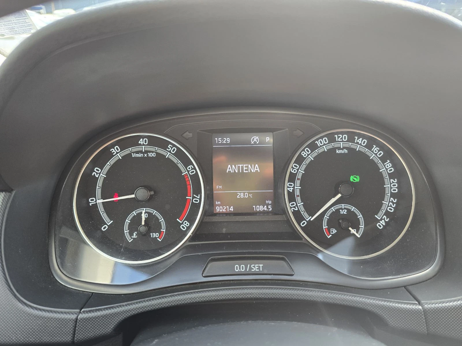 Skoda Fabia 1.0 TCe 95hp EDC, снимка 8 - Автомобили и джипове - 56007515