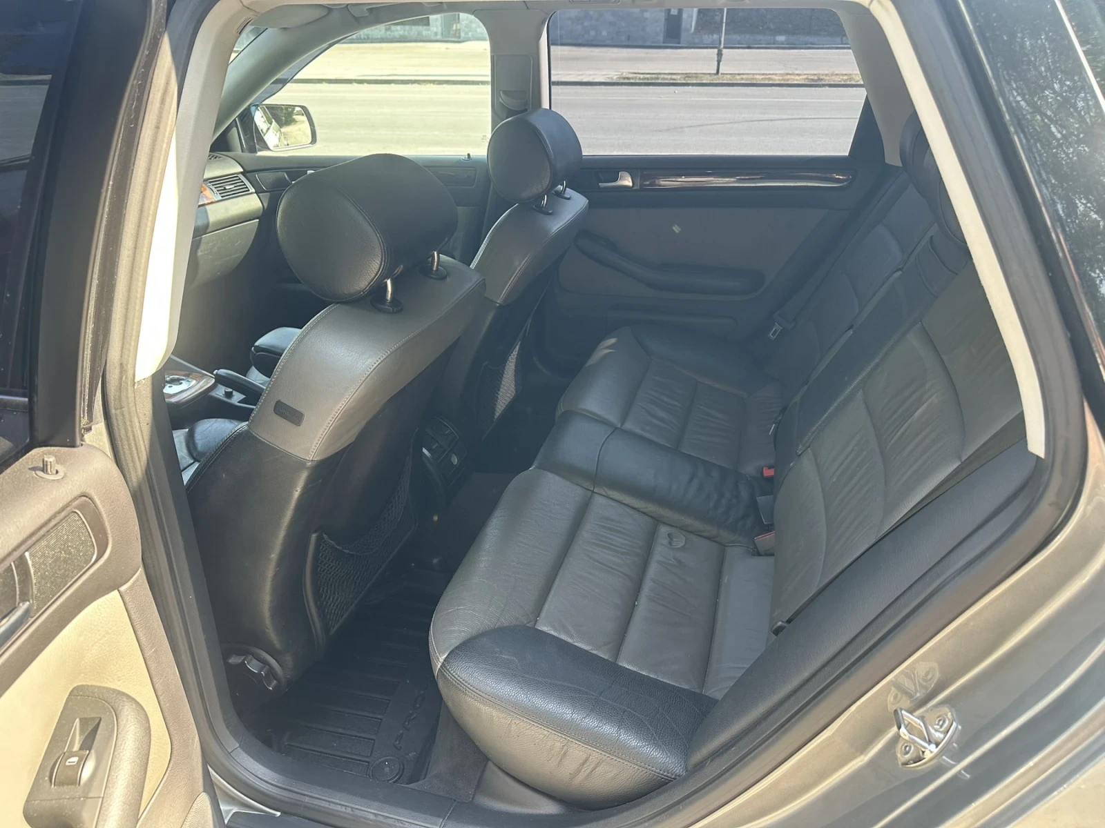 Audi A6 Allroad 2.5, снимка 10 - Автомобили и джипове - 56078583