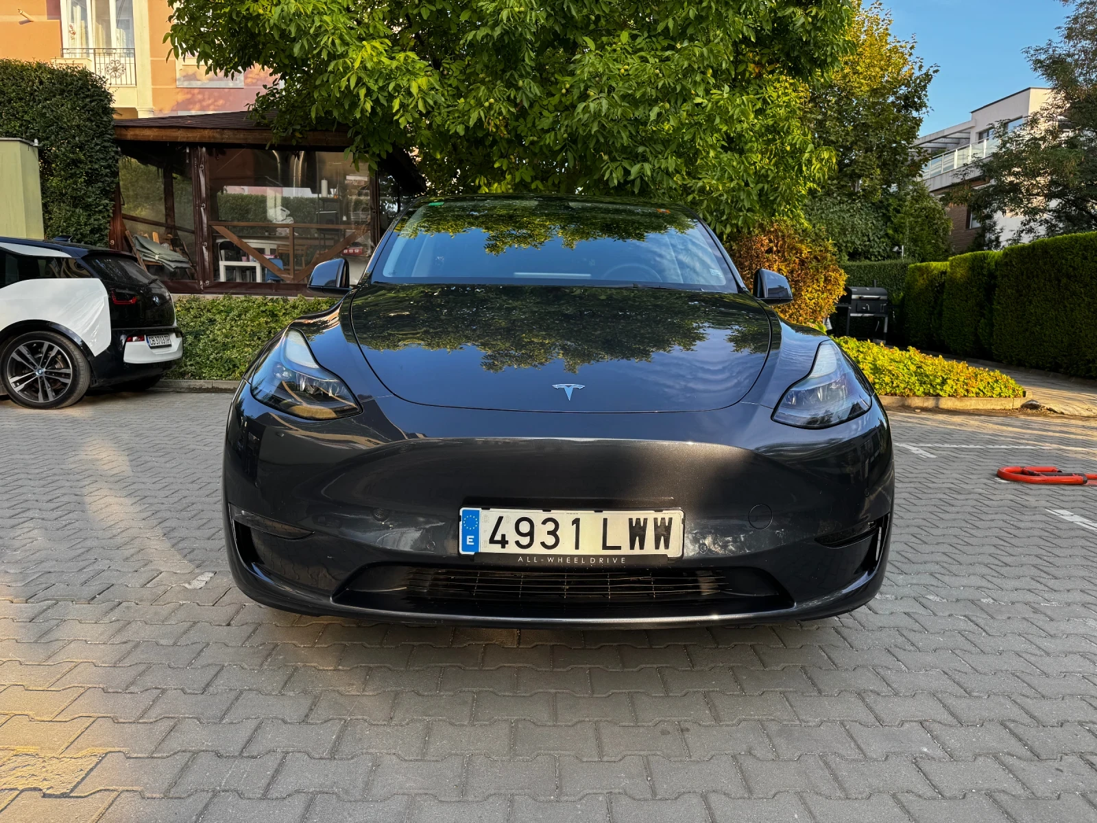 Tesla Model Y Long Range Dual Motor FSD Теглич, снимка 10 - Автомобили и джипове - 56151017